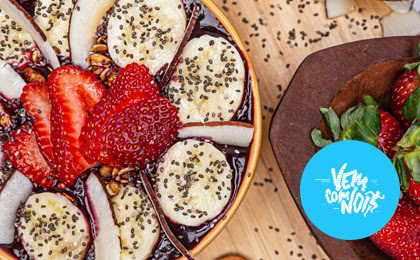 bowl de juçaí com frutas