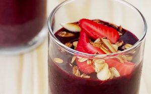 juçai com chia e morango